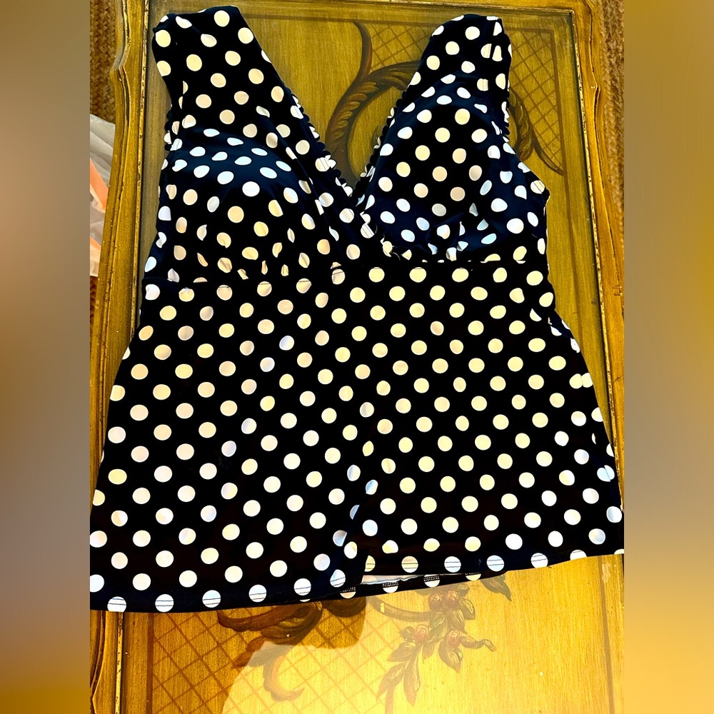 Land’s End size 16 tankini top only - EUC